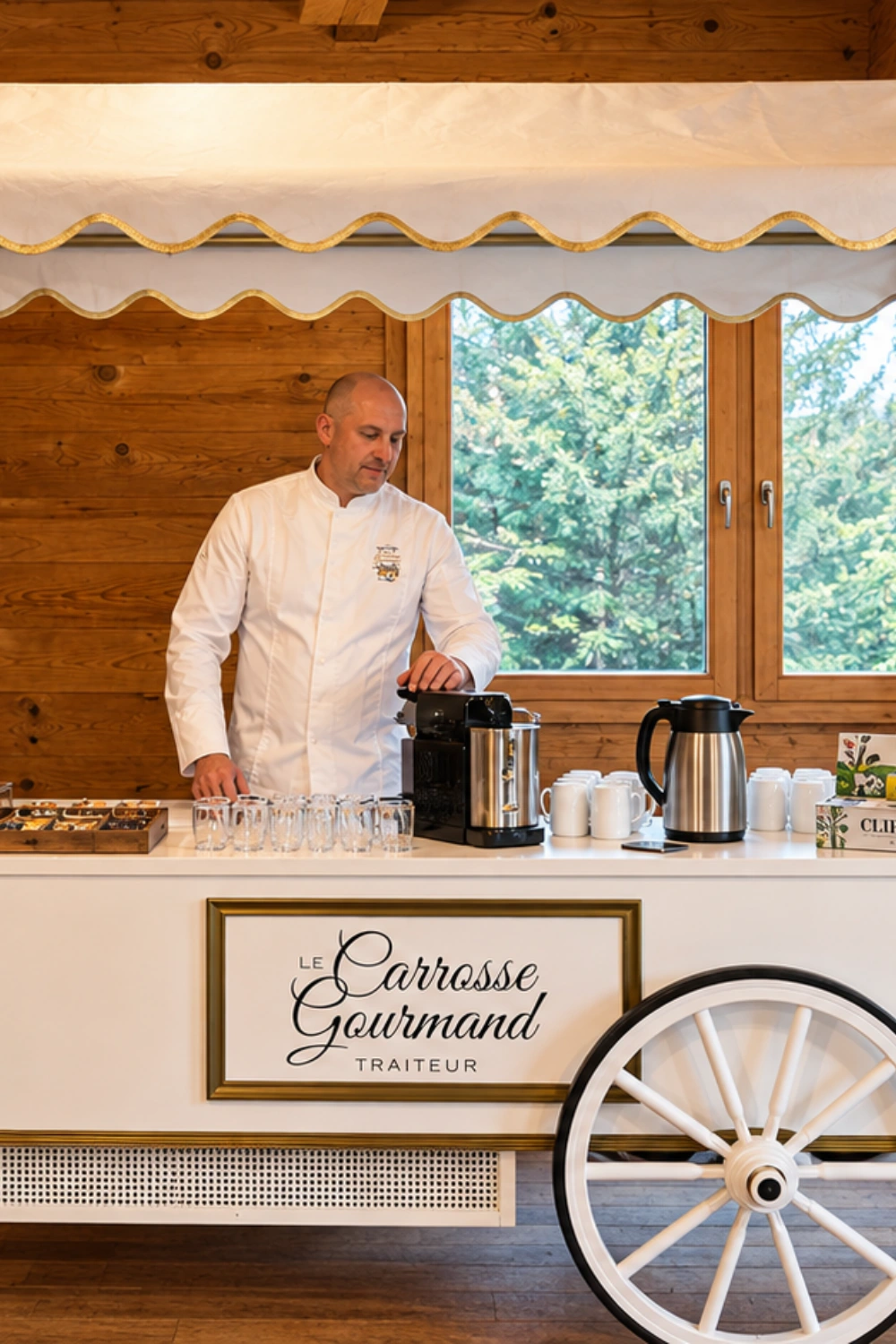 Le Carrosse Gourmand lors d'une prestation traiteur